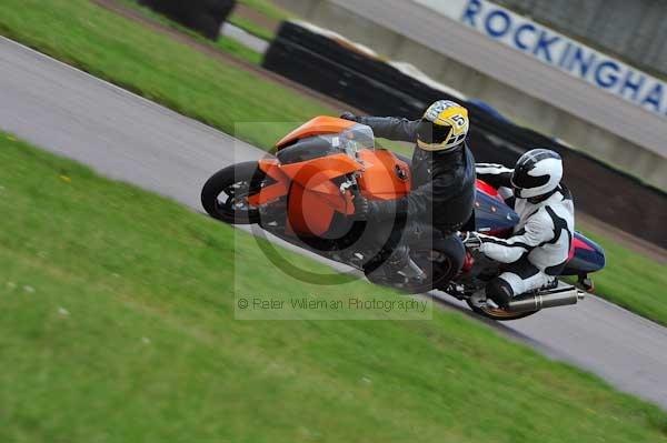 Motorcycle action photographs;Rockingham;Rockingham photographs;event digital images;eventdigitalimages;no limits trackday;peter wileman photography;rockingham corby northamptonshire;trackday;trackday digital images;trackday photos