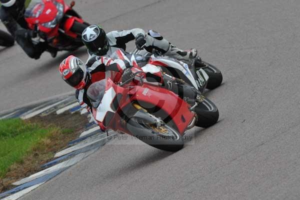 Motorcycle action photographs;Rockingham;Rockingham photographs;event digital images;eventdigitalimages;no limits trackday;peter wileman photography;rockingham corby northamptonshire;trackday;trackday digital images;trackday photos