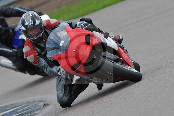 Motorcycle action photographs;Rockingham;Rockingham photographs;event digital images;eventdigitalimages;no limits trackday;peter wileman photography;rockingham corby northamptonshire;trackday;trackday digital images;trackday photos