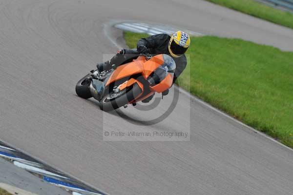 Motorcycle action photographs;Rockingham;Rockingham photographs;event digital images;eventdigitalimages;no limits trackday;peter wileman photography;rockingham corby northamptonshire;trackday;trackday digital images;trackday photos