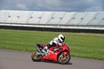 Motorcycle-action-photographs;Rockingham;Rockingham-photographs;event-digital-images;eventdigitalimages;no-limits-trackday;peter-wileman-photography;rockingham-corby-northamptonshire;trackday;trackday-digital-images;trackday-photos