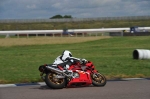 Motorcycle-action-photographs;Rockingham;Rockingham-photographs;event-digital-images;eventdigitalimages;no-limits-trackday;peter-wileman-photography;rockingham-corby-northamptonshire;trackday;trackday-digital-images;trackday-photos