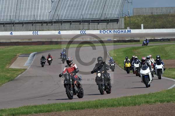 Motorcycle action photographs;Rockingham;Rockingham photographs;event digital images;eventdigitalimages;no limits trackday;peter wileman photography;rockingham corby northamptonshire;trackday;trackday digital images;trackday photos