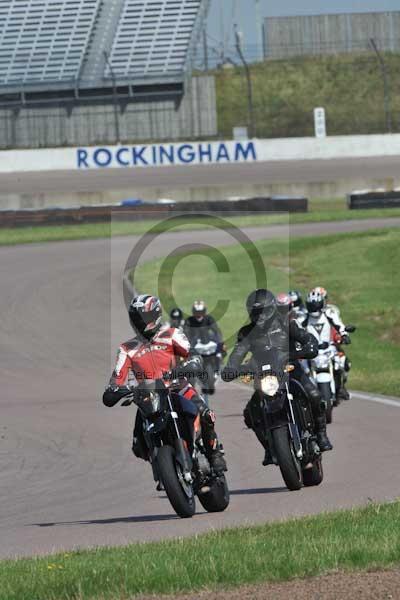 Motorcycle action photographs;Rockingham;Rockingham photographs;event digital images;eventdigitalimages;no limits trackday;peter wileman photography;rockingham corby northamptonshire;trackday;trackday digital images;trackday photos