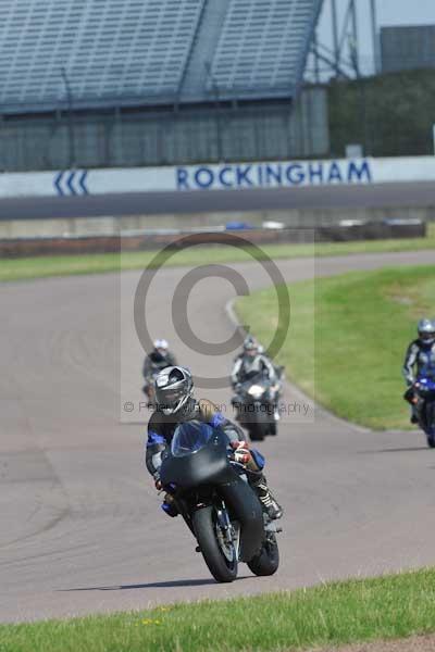 Motorcycle action photographs;Rockingham;Rockingham photographs;event digital images;eventdigitalimages;no limits trackday;peter wileman photography;rockingham corby northamptonshire;trackday;trackday digital images;trackday photos