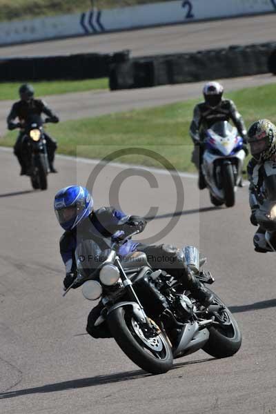 Motorcycle action photographs;Rockingham;Rockingham photographs;event digital images;eventdigitalimages;no limits trackday;peter wileman photography;rockingham corby northamptonshire;trackday;trackday digital images;trackday photos