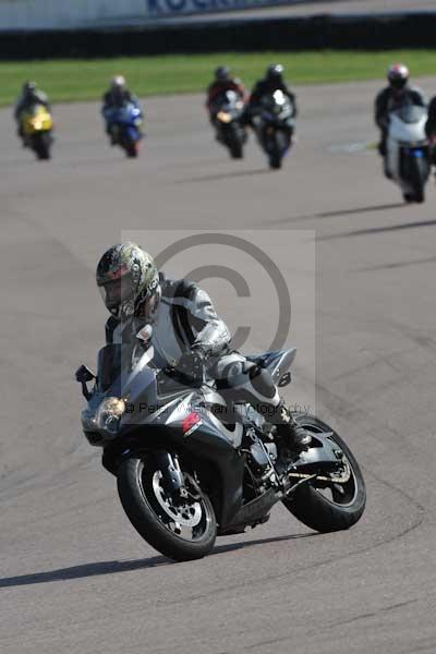 Motorcycle action photographs;Rockingham;Rockingham photographs;event digital images;eventdigitalimages;no limits trackday;peter wileman photography;rockingham corby northamptonshire;trackday;trackday digital images;trackday photos