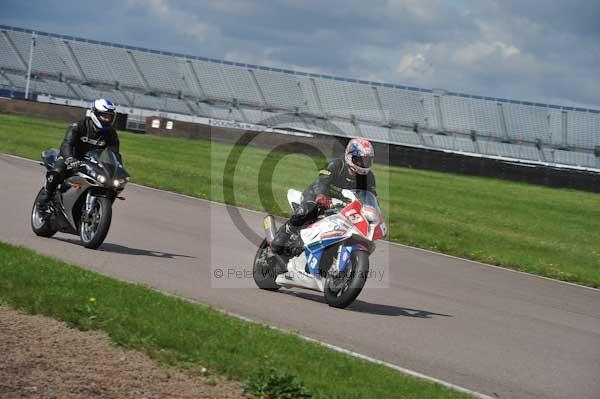 Motorcycle action photographs;Rockingham;Rockingham photographs;event digital images;eventdigitalimages;no limits trackday;peter wileman photography;rockingham corby northamptonshire;trackday;trackday digital images;trackday photos