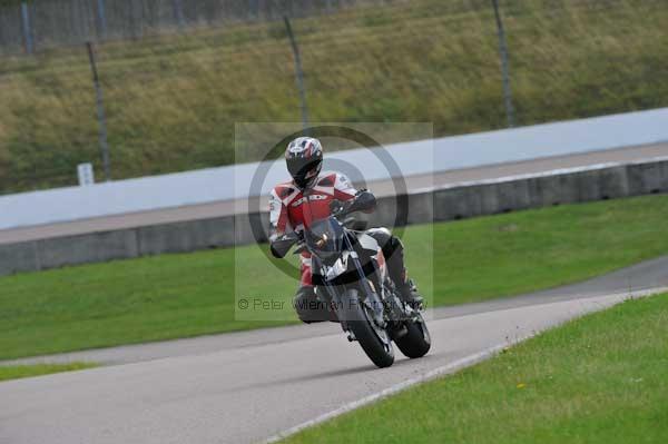 Motorcycle action photographs;Rockingham;Rockingham photographs;event digital images;eventdigitalimages;no limits trackday;peter wileman photography;rockingham corby northamptonshire;trackday;trackday digital images;trackday photos