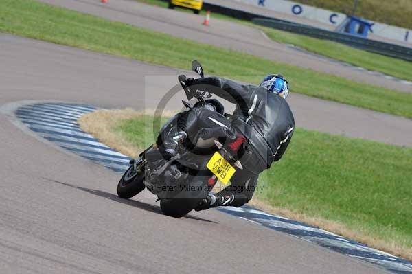 Motorcycle action photographs;Rockingham;Rockingham photographs;event digital images;eventdigitalimages;no limits trackday;peter wileman photography;rockingham corby northamptonshire;trackday;trackday digital images;trackday photos