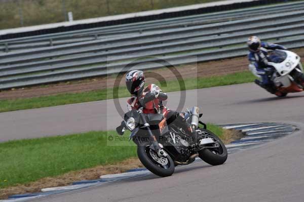 Motorcycle action photographs;Rockingham;Rockingham photographs;event digital images;eventdigitalimages;no limits trackday;peter wileman photography;rockingham corby northamptonshire;trackday;trackday digital images;trackday photos