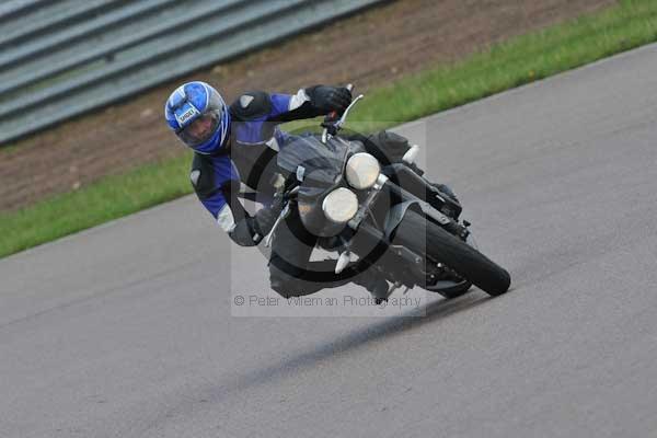 Motorcycle action photographs;Rockingham;Rockingham photographs;event digital images;eventdigitalimages;no limits trackday;peter wileman photography;rockingham corby northamptonshire;trackday;trackday digital images;trackday photos