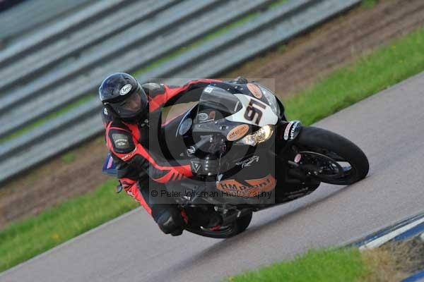 Motorcycle action photographs;Rockingham;Rockingham photographs;event digital images;eventdigitalimages;no limits trackday;peter wileman photography;rockingham corby northamptonshire;trackday;trackday digital images;trackday photos