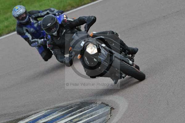 Motorcycle action photographs;Rockingham;Rockingham photographs;event digital images;eventdigitalimages;no limits trackday;peter wileman photography;rockingham corby northamptonshire;trackday;trackday digital images;trackday photos