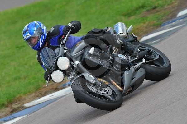 Motorcycle action photographs;Rockingham;Rockingham photographs;event digital images;eventdigitalimages;no limits trackday;peter wileman photography;rockingham corby northamptonshire;trackday;trackday digital images;trackday photos