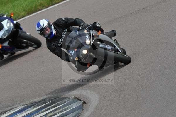 Motorcycle action photographs;Rockingham;Rockingham photographs;event digital images;eventdigitalimages;no limits trackday;peter wileman photography;rockingham corby northamptonshire;trackday;trackday digital images;trackday photos