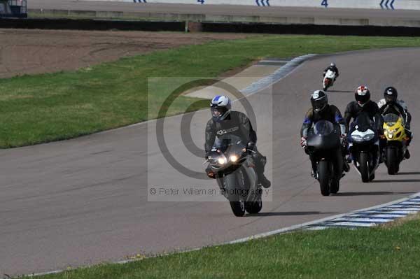 Motorcycle action photographs;Rockingham;Rockingham photographs;event digital images;eventdigitalimages;no limits trackday;peter wileman photography;rockingham corby northamptonshire;trackday;trackday digital images;trackday photos