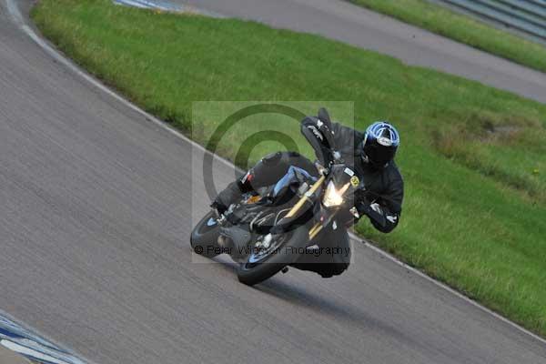 Motorcycle action photographs;Rockingham;Rockingham photographs;event digital images;eventdigitalimages;no limits trackday;peter wileman photography;rockingham corby northamptonshire;trackday;trackday digital images;trackday photos