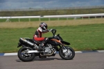 Motorcycle-action-photographs;Rockingham;Rockingham-photographs;event-digital-images;eventdigitalimages;no-limits-trackday;peter-wileman-photography;rockingham-corby-northamptonshire;trackday;trackday-digital-images;trackday-photos