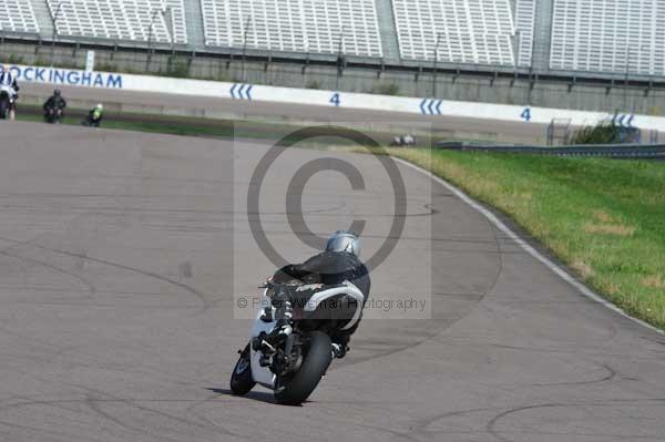 Motorcycle action photographs;Rockingham;Rockingham photographs;event digital images;eventdigitalimages;no limits trackday;peter wileman photography;rockingham corby northamptonshire;trackday;trackday digital images;trackday photos