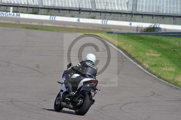 Motorcycle action photographs;Rockingham;Rockingham photographs;event digital images;eventdigitalimages;no limits trackday;peter wileman photography;rockingham corby northamptonshire;trackday;trackday digital images;trackday photos