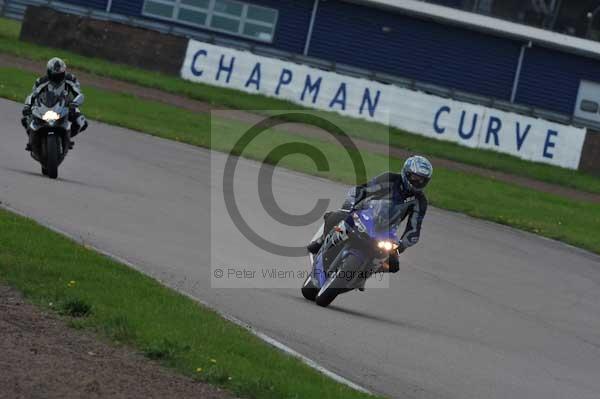 Motorcycle action photographs;Rockingham;Rockingham photographs;event digital images;eventdigitalimages;no limits trackday;peter wileman photography;rockingham corby northamptonshire;trackday;trackday digital images;trackday photos