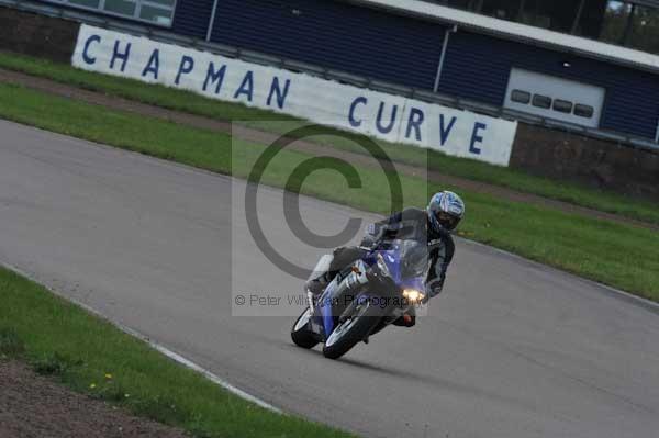 Motorcycle action photographs;Rockingham;Rockingham photographs;event digital images;eventdigitalimages;no limits trackday;peter wileman photography;rockingham corby northamptonshire;trackday;trackday digital images;trackday photos