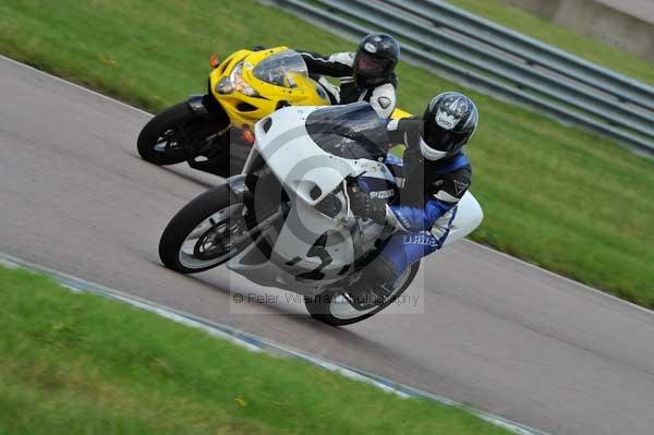 Motorcycle action photographs;Rockingham;Rockingham photographs;event digital images;eventdigitalimages;no limits trackday;peter wileman photography;rockingham corby northamptonshire;trackday;trackday digital images;trackday photos