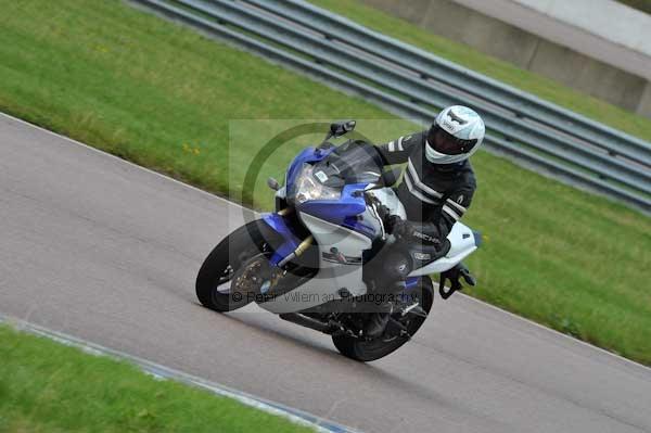 Motorcycle action photographs;Rockingham;Rockingham photographs;event digital images;eventdigitalimages;no limits trackday;peter wileman photography;rockingham corby northamptonshire;trackday;trackday digital images;trackday photos