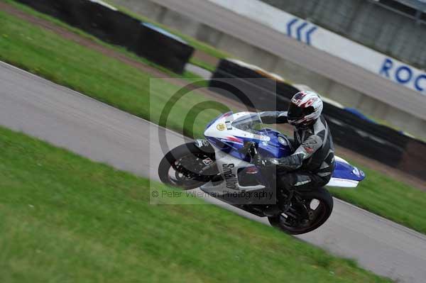 Motorcycle action photographs;Rockingham;Rockingham photographs;event digital images;eventdigitalimages;no limits trackday;peter wileman photography;rockingham corby northamptonshire;trackday;trackday digital images;trackday photos