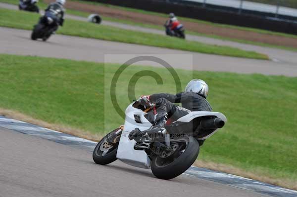 Motorcycle action photographs;Rockingham;Rockingham photographs;event digital images;eventdigitalimages;no limits trackday;peter wileman photography;rockingham corby northamptonshire;trackday;trackday digital images;trackday photos