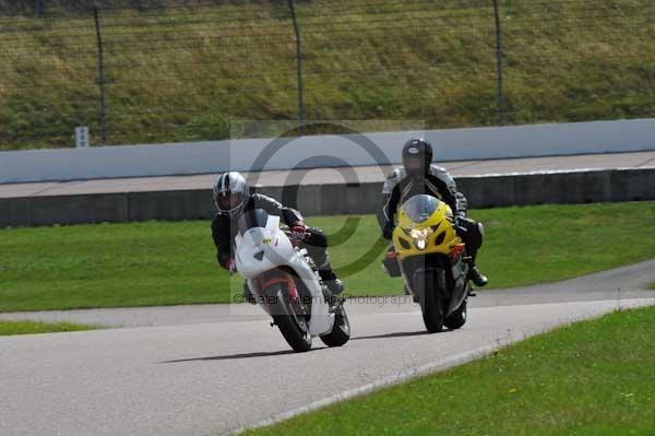 Motorcycle action photographs;Rockingham;Rockingham photographs;event digital images;eventdigitalimages;no limits trackday;peter wileman photography;rockingham corby northamptonshire;trackday;trackday digital images;trackday photos