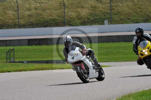 Motorcycle action photographs;Rockingham;Rockingham photographs;event digital images;eventdigitalimages;no limits trackday;peter wileman photography;rockingham corby northamptonshire;trackday;trackday digital images;trackday photos