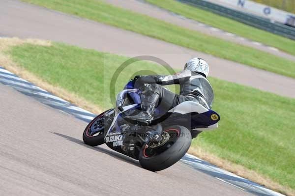 Motorcycle action photographs;Rockingham;Rockingham photographs;event digital images;eventdigitalimages;no limits trackday;peter wileman photography;rockingham corby northamptonshire;trackday;trackday digital images;trackday photos