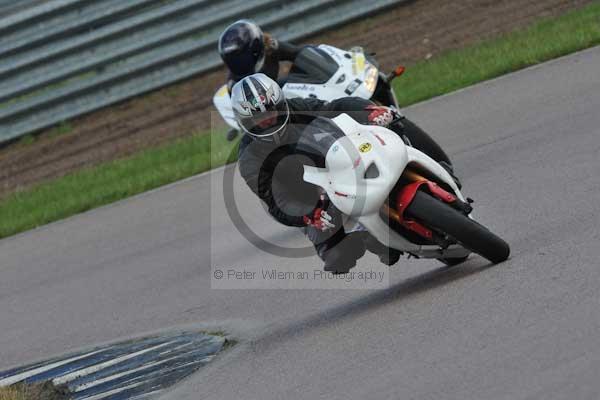 Motorcycle action photographs;Rockingham;Rockingham photographs;event digital images;eventdigitalimages;no limits trackday;peter wileman photography;rockingham corby northamptonshire;trackday;trackday digital images;trackday photos