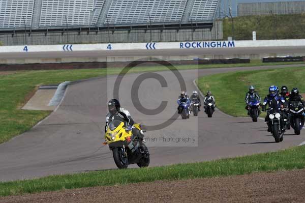 Motorcycle action photographs;Rockingham;Rockingham photographs;event digital images;eventdigitalimages;no limits trackday;peter wileman photography;rockingham corby northamptonshire;trackday;trackday digital images;trackday photos