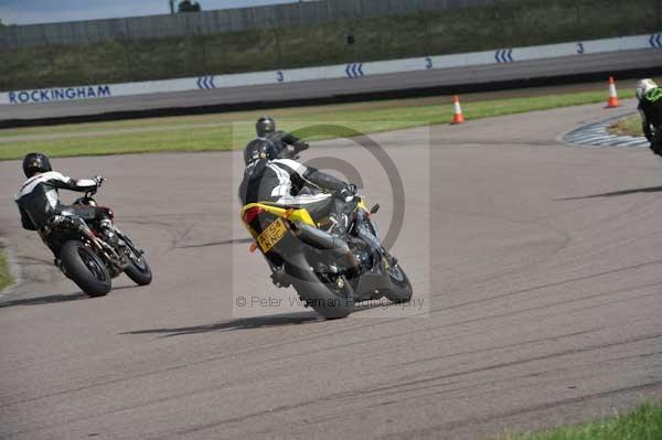 Motorcycle action photographs;Rockingham;Rockingham photographs;event digital images;eventdigitalimages;no limits trackday;peter wileman photography;rockingham corby northamptonshire;trackday;trackday digital images;trackday photos