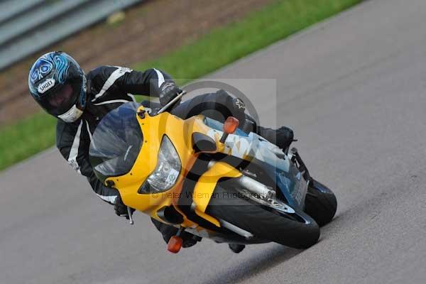 Motorcycle action photographs;Rockingham;Rockingham photographs;event digital images;eventdigitalimages;no limits trackday;peter wileman photography;rockingham corby northamptonshire;trackday;trackday digital images;trackday photos