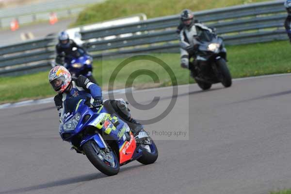 Motorcycle action photographs;Rockingham;Rockingham photographs;event digital images;eventdigitalimages;no limits trackday;peter wileman photography;rockingham corby northamptonshire;trackday;trackday digital images;trackday photos