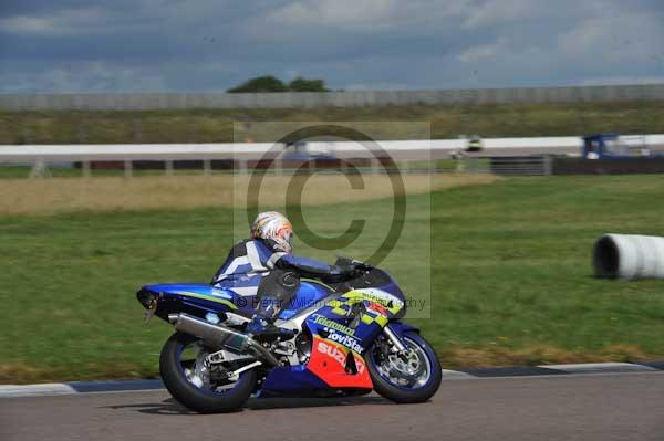 Motorcycle action photographs;Rockingham;Rockingham photographs;event digital images;eventdigitalimages;no limits trackday;peter wileman photography;rockingham corby northamptonshire;trackday;trackday digital images;trackday photos