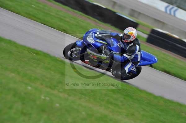 Motorcycle action photographs;Rockingham;Rockingham photographs;event digital images;eventdigitalimages;no limits trackday;peter wileman photography;rockingham corby northamptonshire;trackday;trackday digital images;trackday photos