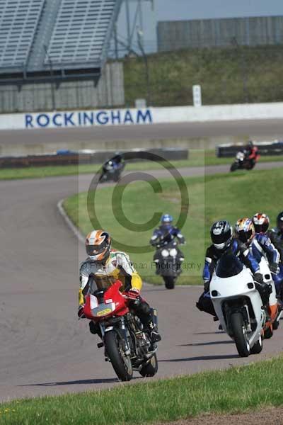 Motorcycle action photographs;Rockingham;Rockingham photographs;event digital images;eventdigitalimages;no limits trackday;peter wileman photography;rockingham corby northamptonshire;trackday;trackday digital images;trackday photos