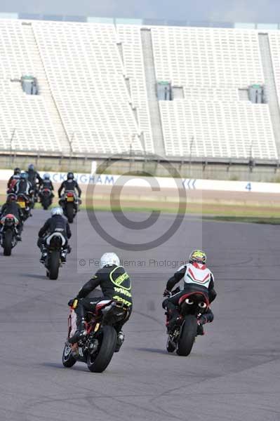 Motorcycle action photographs;Rockingham;Rockingham photographs;event digital images;eventdigitalimages;no limits trackday;peter wileman photography;rockingham corby northamptonshire;trackday;trackday digital images;trackday photos