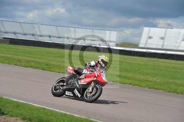 Motorcycle action photographs;Rockingham;Rockingham photographs;event digital images;eventdigitalimages;no limits trackday;peter wileman photography;rockingham corby northamptonshire;trackday;trackday digital images;trackday photos