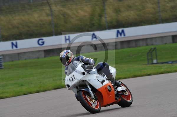 Motorcycle action photographs;Rockingham;Rockingham photographs;event digital images;eventdigitalimages;no limits trackday;peter wileman photography;rockingham corby northamptonshire;trackday;trackday digital images;trackday photos