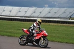 Motorcycle-action-photographs;Rockingham;Rockingham-photographs;event-digital-images;eventdigitalimages;no-limits-trackday;peter-wileman-photography;rockingham-corby-northamptonshire;trackday;trackday-digital-images;trackday-photos