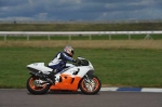 Motorcycle-action-photographs;Rockingham;Rockingham-photographs;event-digital-images;eventdigitalimages;no-limits-trackday;peter-wileman-photography;rockingham-corby-northamptonshire;trackday;trackday-digital-images;trackday-photos