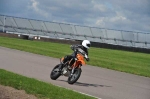 Motorcycle-action-photographs;Rockingham;Rockingham-photographs;event-digital-images;eventdigitalimages;no-limits-trackday;peter-wileman-photography;rockingham-corby-northamptonshire;trackday;trackday-digital-images;trackday-photos