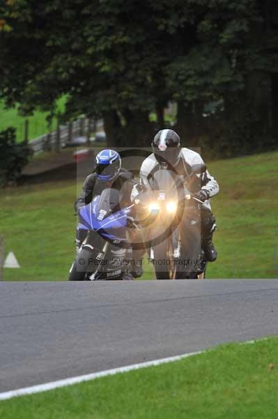 Motorcycle action photographs;cadwell;cadwell park photographs;event digital images;eventdigitalimages;motor racing louth lincolnshire;no limits trackday;peter wileman photography;trackday;trackday digital images;trackday photos