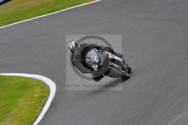 Motorcycle action photographs;cadwell;cadwell park photographs;event digital images;eventdigitalimages;motor racing louth lincolnshire;no limits trackday;peter wileman photography;trackday;trackday digital images;trackday photos